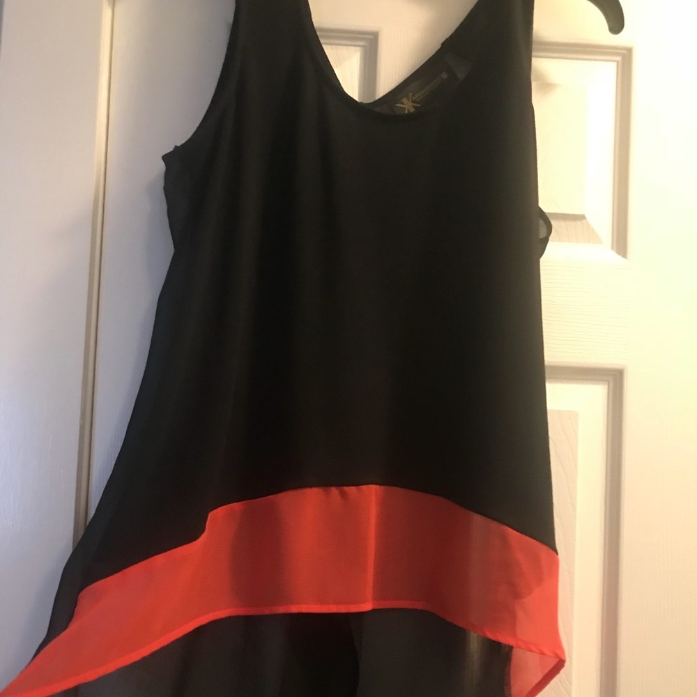 kardashian Kollection high low tank